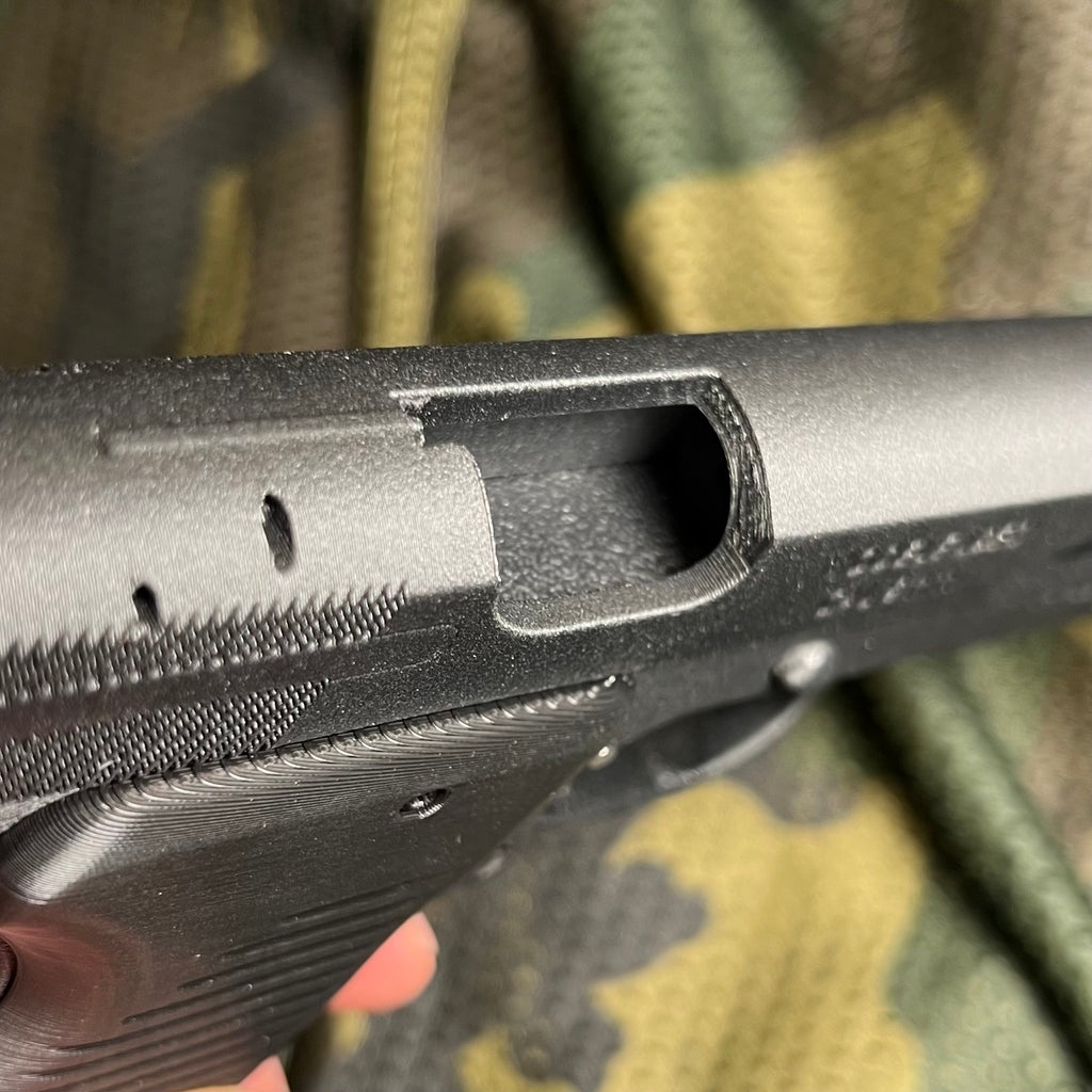 Reproduction factice pistolet MAC50
