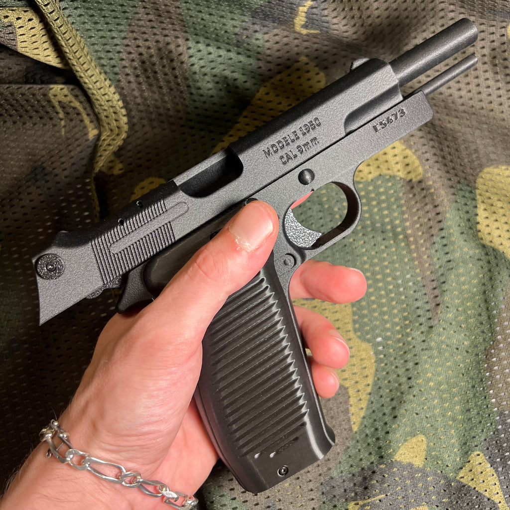 Reproduction factice pistolet MAC50