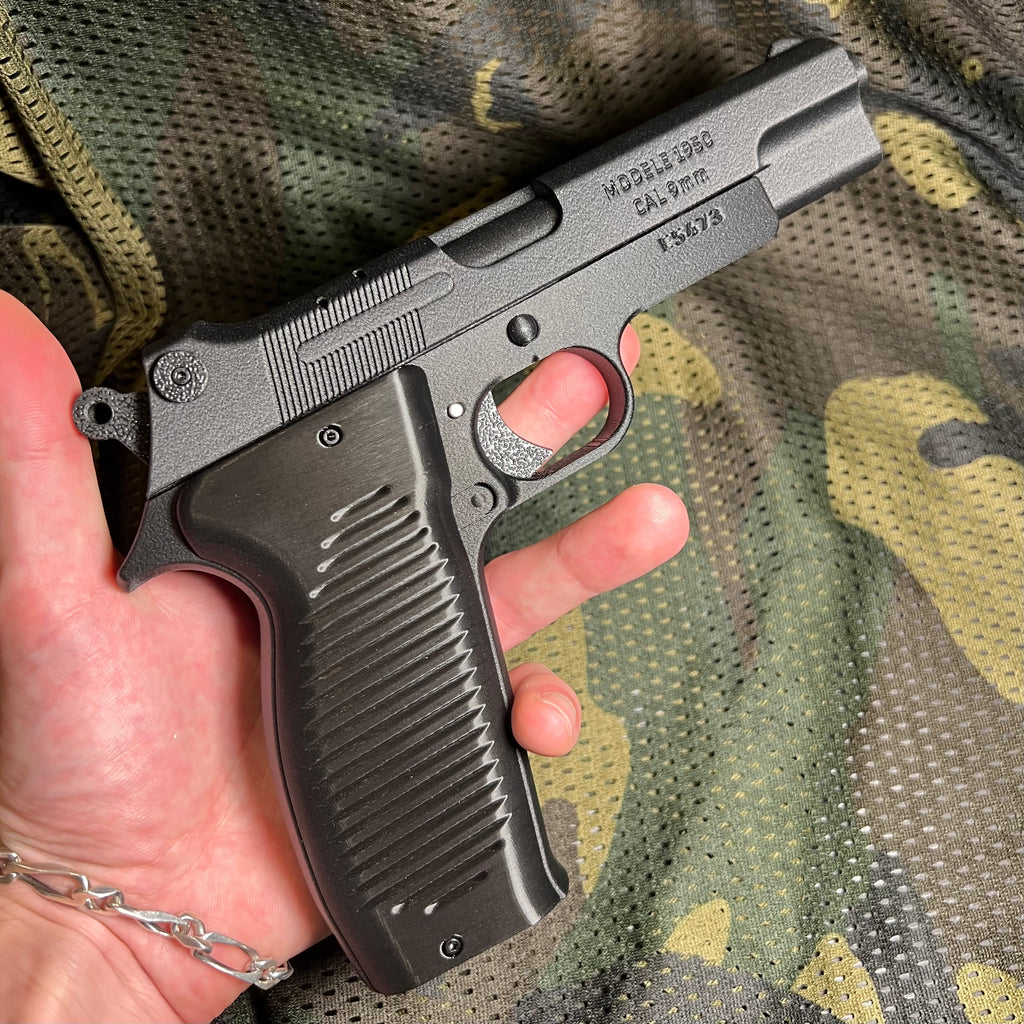 Reproduction factice pistolet MAC50